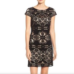 ELIZA J BLACK/CREAM BURNOUT VELVET SHEATH DRESS